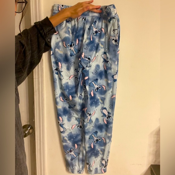 Disney Lilo and Stitch pajama pants - Picture 4 of 4